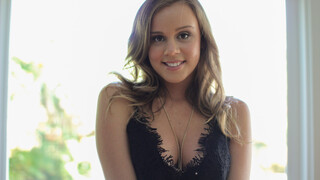 Meeting a Stranger at the Park - heiße Sexvideos auf HOTSEXVIDEOS24.COM ansehen