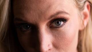 Mona Wales' Short Hair Doesn't Stop Her from Sucking - the best porn 24/7 on HOTSEXVIDEOS24.COM