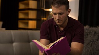 Codey Steele Fucks Scarlett Bloom in Diary Scene - หนังโป๊ที่ดีที่สุด 24/7 บน HOTSEXVIDEOS24.COM