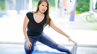 Cumshot Yoga Class - il miglior porno 24/7 su HOTSEXVIDEOS24.COM