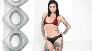 Strap-on Frenzy with Ivy and Joanna - pornografi terbaik 24/7 di HOTSEXVIDEOS24.COM