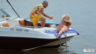 Kenzie Madison Reverse Cowgirl Riding - หนังโป๊ที่ดีที่สุด 24/7 บน HOTSEXVIDEOS24.COM