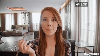 MUA Lottie Magne's Steamy Amateur Blowjob Session - najlepsze porno 24/7 na HOTSEXVIDEOS24.COM