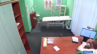 Doctor Gives Handjob, POV Style - HOTSEXVIDEOS24.COMで24/7最高のポルノ