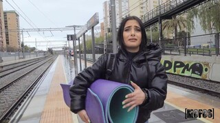 Train of Lust: Teen Blowjob - HOTSEXVIDEOS24.COM에서 24/7 최고의 포르노