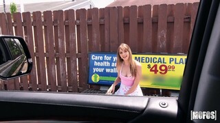 Reverse Cowgirl in the Bus: Lola Leda - HOTSEXVIDEOS24.COM에서 24/7 최고의 포르노