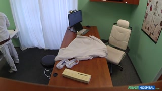 Standing Doggystyle in the Doctor's Office - die beste Porno 24/7 auf HOTSEXVIDEOS24.COM