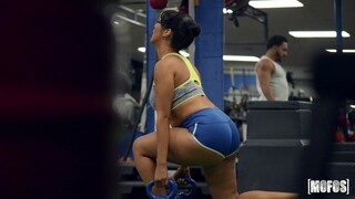 Latina Gym Lover - the best porn 24/7 on HOTSEXVIDEOS24.COM