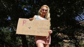  Young and Free: Hippies Do It Better  - pornografi terbaik 24/7 di HOTSEXVIDEOS24.COM