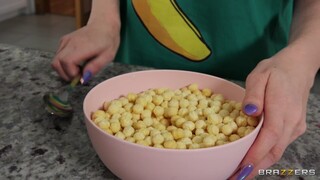 She's Got a Few Tricks - najlepsze porno 24/7 na HOTSEXVIDEOS24.COM