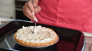 Cold Kitty Pastry Pleasures - the best porn 24/7 on HOTSEXVIDEOS24.COM