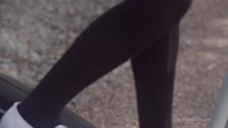 Redhead Sport Fitness - HOTSEXVIDEOS24.COM에서 24/7 최고의 포르노