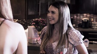 Old & Young Threesome – Hairy MILF & Teen Gabbie Carter Double Blowjob - le meilleur porno 24/7 sur HOTSEXVIDEOS24.COM