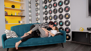 Squealing Babes Vanya & Luna Go Wild - watch hot sex videos on HOTSEXVIDEOS24.COM