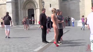 Hardcore Public Sex - 19yo Babes Get Naked & Punished - den bästa porren 24/7 på HOTSEXVIDEOS24.COM