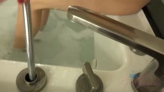 Skinny Kristen Scott teases with tattoos and toys - phim khiêu dâm hay nhất 24/7 trên HOTSEXVIDEOS24.COM