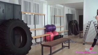 Hot gym cheat with busty teen Alyssa Bounty - pornografi terbaik 24/7 di HOTSEXVIDEOS24.COM