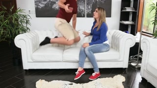 Giselle Palmer Blonde Fuck - Big Tits, Tattoo, & Deepthroat - le meilleur porno 24/7 sur HOTSEXVIDEOS24.COM