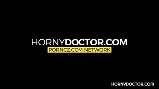 Chloe Lamour plays patient in wild doctor fantasy - HOTSEXVIDEOS24.COMで24/7最高のポルノ