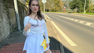 Riverside Reality: Una Fairy Blows Nick Ross in POV - nejlepší porno 24/7 na HOTSEXVIDEOS24.COM