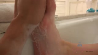 Hot Shower Sex with Marley Matthews – POV Creampie Action - HOTSEXVIDEOS24.COM에서 24/7 최고의 포르노