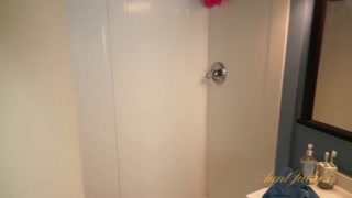 Mature Lala Bond strips down for a shower - the best porn 24/7 on HOTSEXVIDEOS24.COM