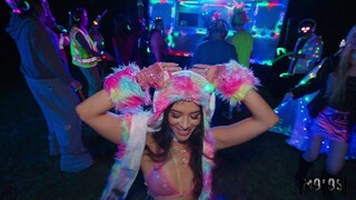Missionary Sex Party in Disco - il miglior porno 24/7 su HOTSEXVIDEOS24.COM