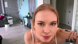 Ballerina Blowjob Surprise - die beste Porno 24/7 auf HOTSEXVIDEOS24.COM