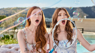 Outdoor FFM Threesome with Redheads - il miglior porno 24/7 su HOTSEXVIDEOS24.COM