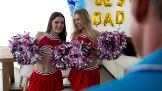 Blonde with small tits and brunette with medium tits serve stepdaddy - den bästa porren 24/7 på HOTSEXVIDEOS24.COM