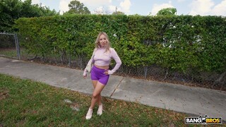 Natural Tits Baddie with a Piercing Fucked Cowgirl Style on the Bus - o melhor porno 24/7 no HOTSEXVIDEOS24.COM