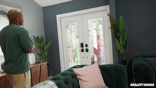 Muscular Man Ricky Johnson Fucks Lola in the Bedroom - the best porn 24/7 on HOTSEXVIDEOS24.COM