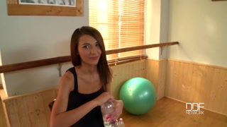 Brunette Alexis Brill Teaches Hard POV Lessons - le meilleur porno 24/7 sur HOTSEXVIDEOS24.COM