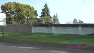 Tattooed blonde Paris White loves facials - den bästa porren 24/7 på HOTSEXVIDEOS24.COM