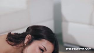 Will Pounder Fucks Nicole Doshi Hard - le meilleur porno 24/7 sur HOTSEXVIDEOS24.COM