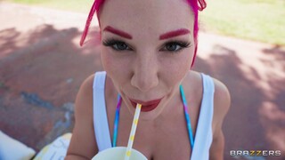 Short Hair Babe Gets Double Blowjob - die beste Porno 24/7 auf HOTSEXVIDEOS24.COM