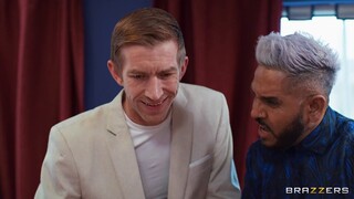 Interracial Party with Danny D - heiße Sexvideos auf HOTSEXVIDEOS24.COM ansehen