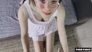 18yo Brunette Destroyed by Roommate in Rough Sex - il miglior porno 24/7 su HOTSEXVIDEOS24.COM