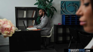 Desperate Bianca Burke Seeks Big Black Cock in Office - ดูวิดีโอเซ็กส์ร้อนๆ ที่ HOTSEXVIDEOS24.COM