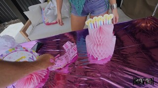Facial for Layna's Party - watch hot sex videos on HOTSEXVIDEOS24.COM