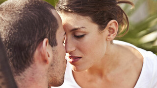 Joel and Julia's Steamy Doggystyle Encounter - il miglior porno 24/7 su HOTSEXVIDEOS24.COM