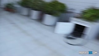 Outdoor Sex for Picky Buyer - ดูวิดีโอเซ็กส์ร้อนๆ ที่ HOTSEXVIDEOS24.COM