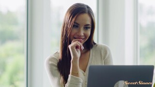 Interracial Bathroom Sex with Lexi Luna - the best porn 24/7 on HOTSEXVIDEOS24.COM