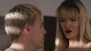 Reverse Cowgirl Action with TS Tori and Tony - die beste Porno 24/7 auf HOTSEXVIDEOS24.COM