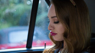 Daisy Stone's trimmed pussy gets pounded by driver - titta på het sexvideo på HOTSEXVIDEOS24.COM